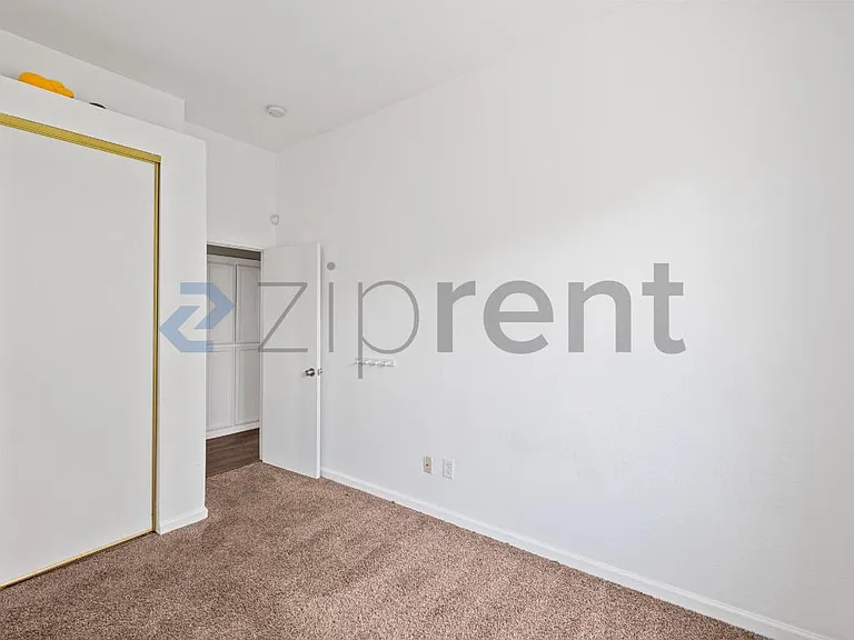 4764 Brookside Cir — Photo 23