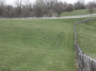 9520 E Bend Rd, Burlington, KY 41005