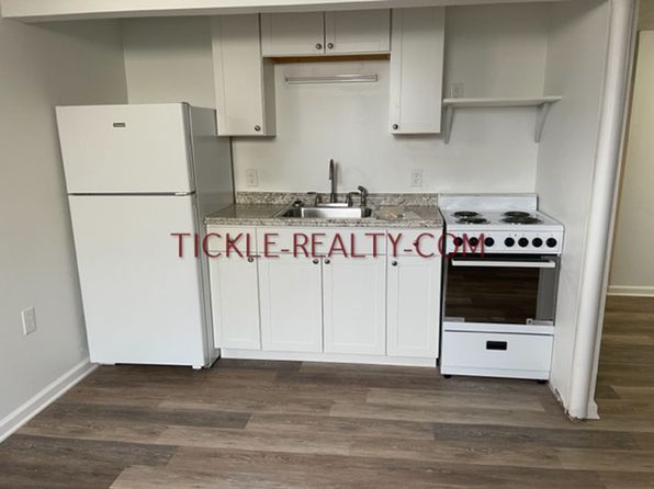 1420 Lehigh Station Rd #8