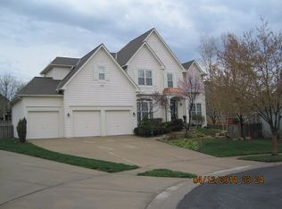 8352 Hallet St, Lenexa, KS 66215