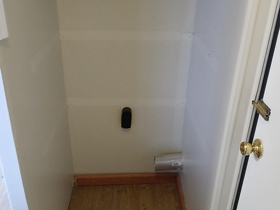 3rd image of 509 Golden Acres Dr House 14050841