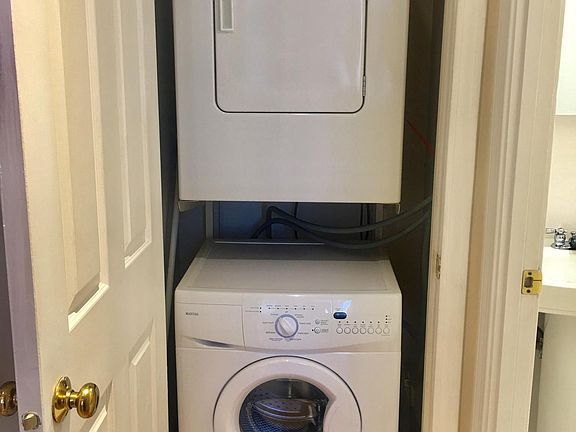 4th image of 10 Weston Ave APT 229