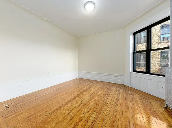631 W 207th St #655, New York, NY 10034