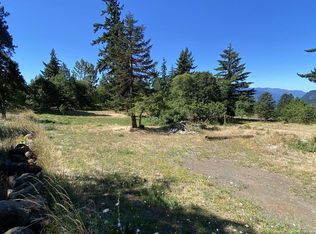 705 NW Loop Rd, White Salmon, WA 98672