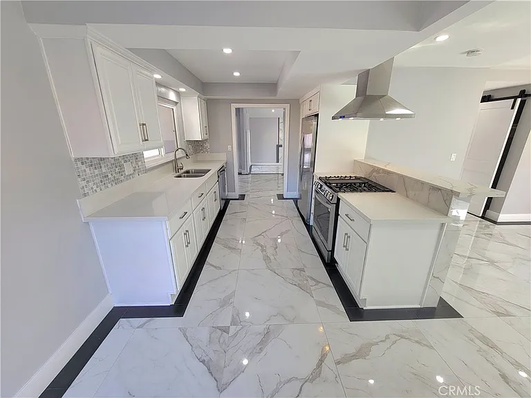 17148 Escalon Dr — Photo 5