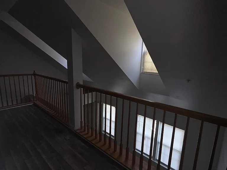 4740 Wainwright Cir — Photo 16
