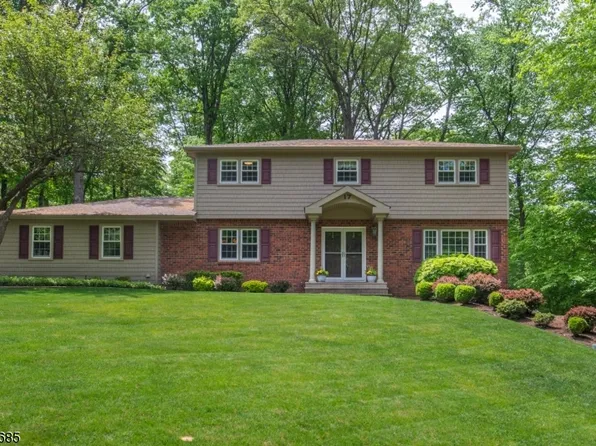 17 Forrest Rd, Randolph Twp., NJ 07869