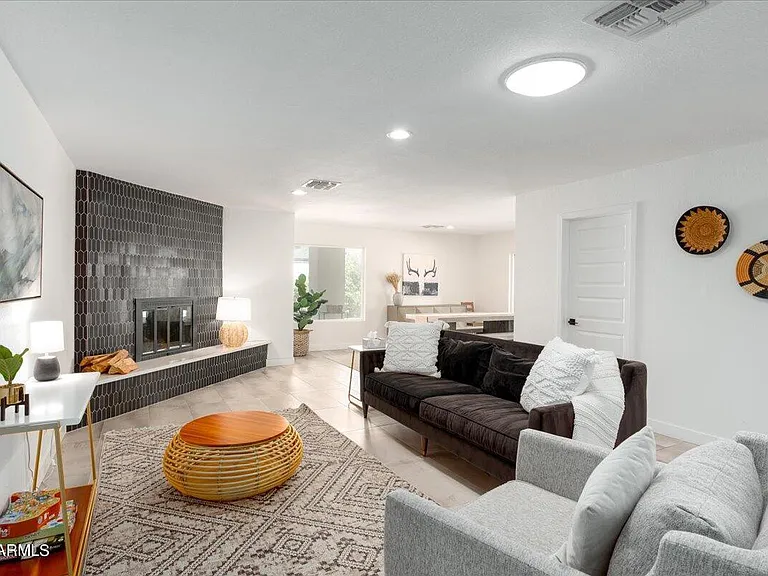11601 N 50th Pl — Photo 11