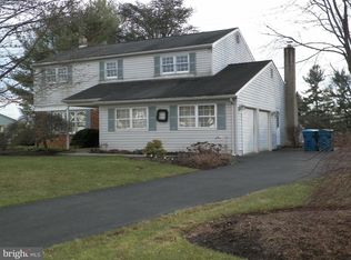 1971 Muhlenburg Dr, Lansdale, PA 19446