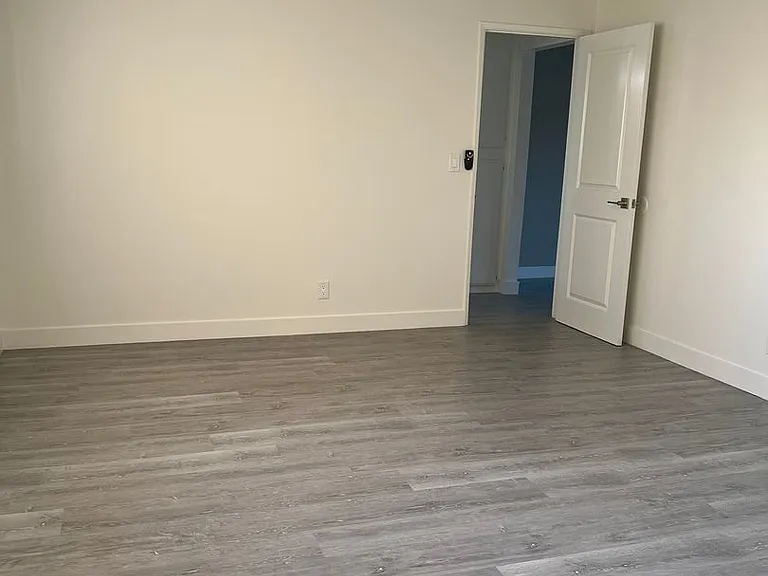 Arrowhead Apartments — Photo 38