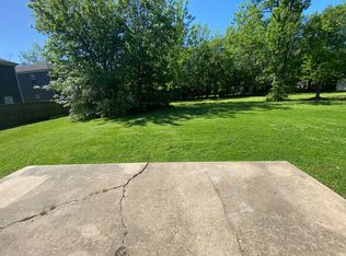 1321 Bruce St #A, Conway, AR 72034