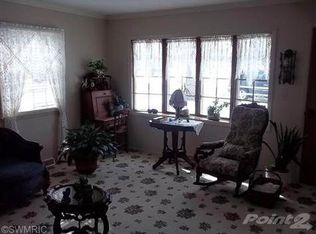 520 Rosewood Ave, Decatur, MI 49045