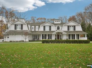 128 Birch Rd, Franklin Lakes, NJ 07417