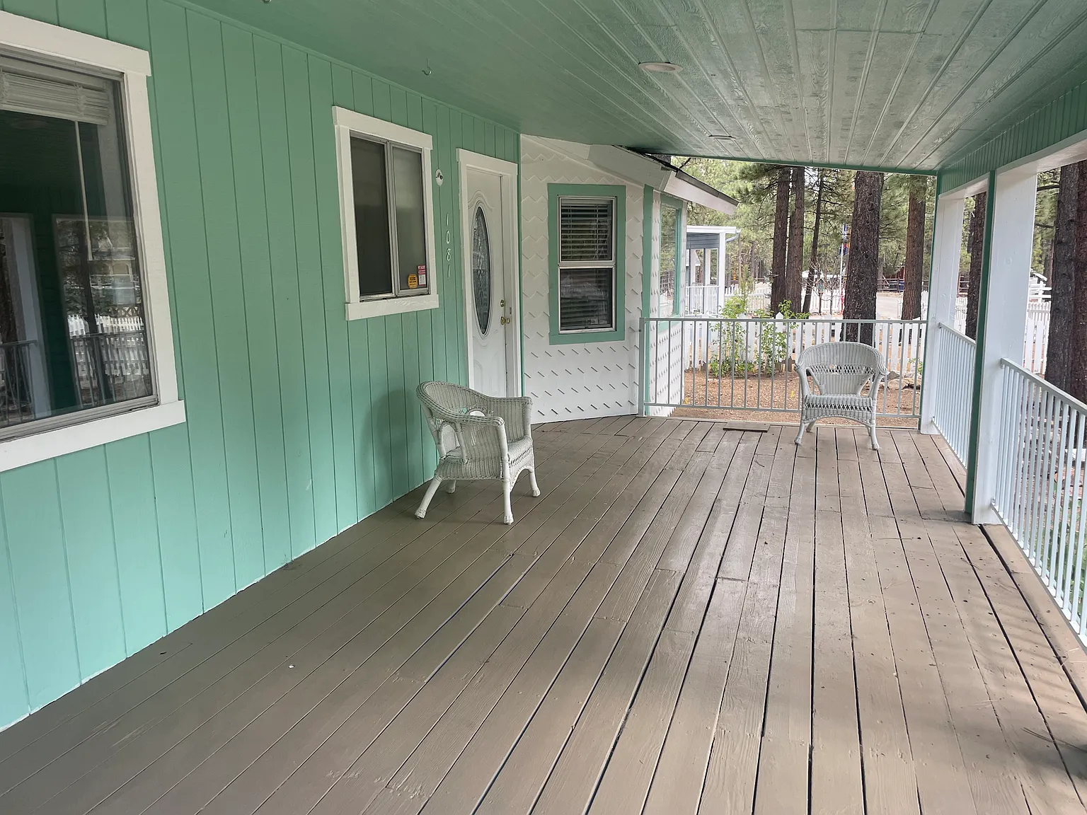 3 bed, 1153 sqft, $2,200 — Photo 3