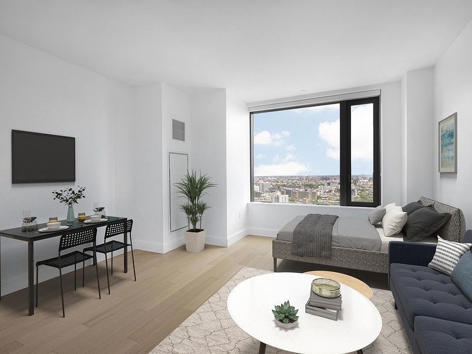 1st image of 10 City Pt APT 27M