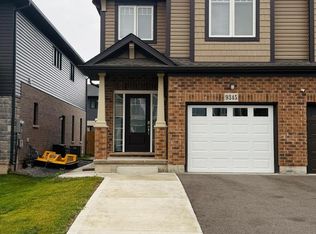 9345 White Oak Ave, Niagara Falls, ON L2G0E9