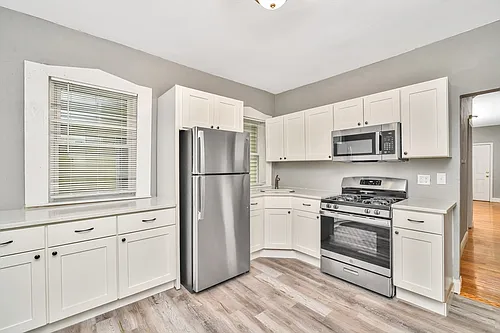 352 Norfolk St #1 Photo 1