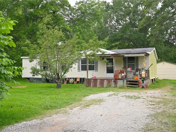 112 Dufour St, Moreauville, LA 71355