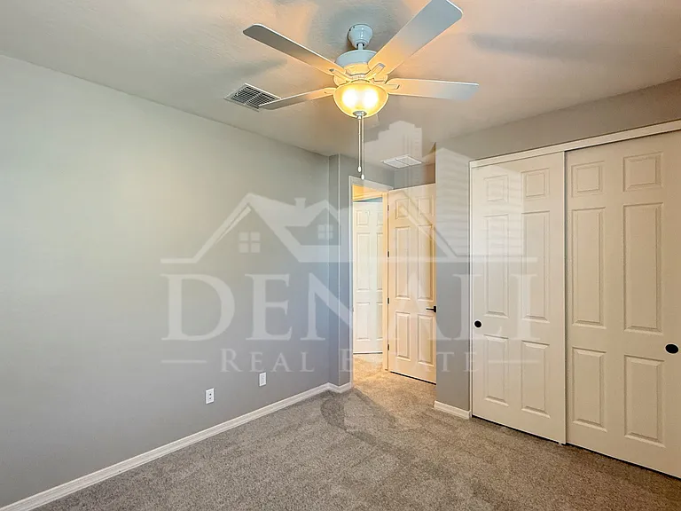 15068 W Pierce St — Photo 26