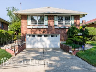 5205 Douglaston Pkwy, Flushing, NY, 11362