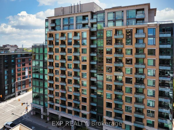238 Besserer St #612, Ottawa, ON K1N 6B1