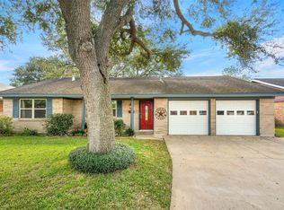 1118 S Amy Dr, Deer Park, TX 77536