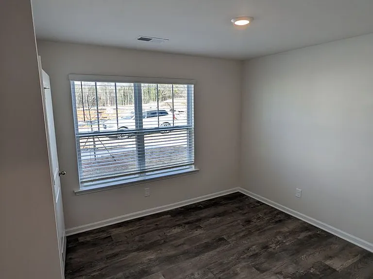 2838 Sherrills Stream Dr — Photo 3