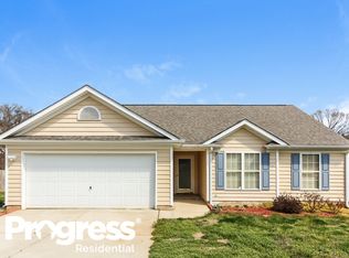 3032 Dairy Farm Dr, Monroe, NC 28110