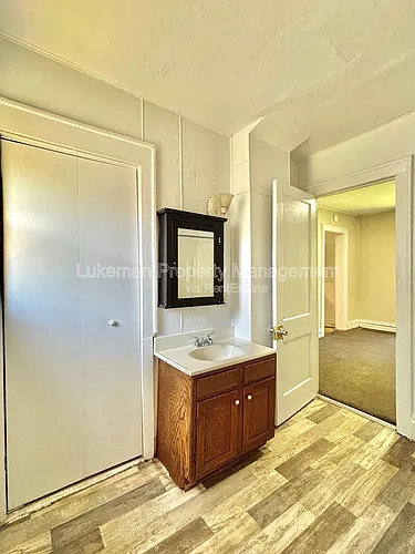 1011 N Church St #A Photo 1