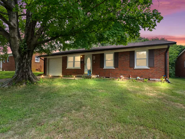 1926 Kingtree Dr, Lexington, KY 40505