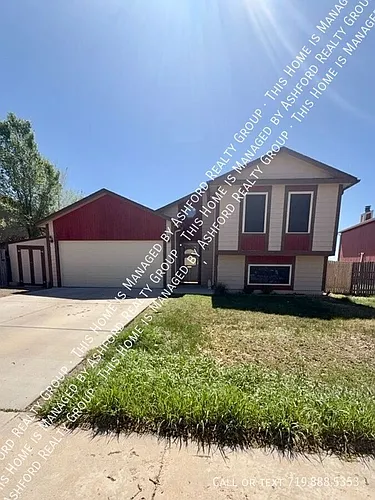 975 Daffodil St Photo 1