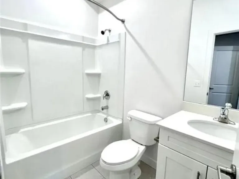 Bathroom #3: Full bathroom from 3rd floor (bathtub, sink, and toilet)