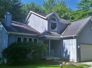 6268 State Route 82, Hiram, OH 44234