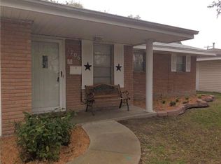 1706 Denver St, Portland, TX 78374