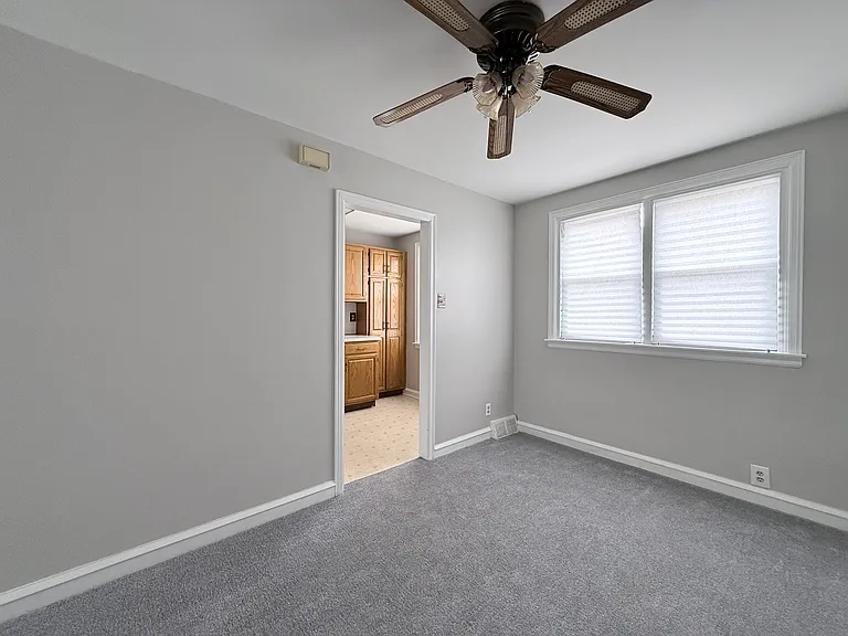 2913 Passmore St — Photo 7