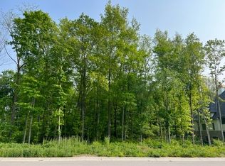 10680 Challis Mill Ct, Zionsville, IN
