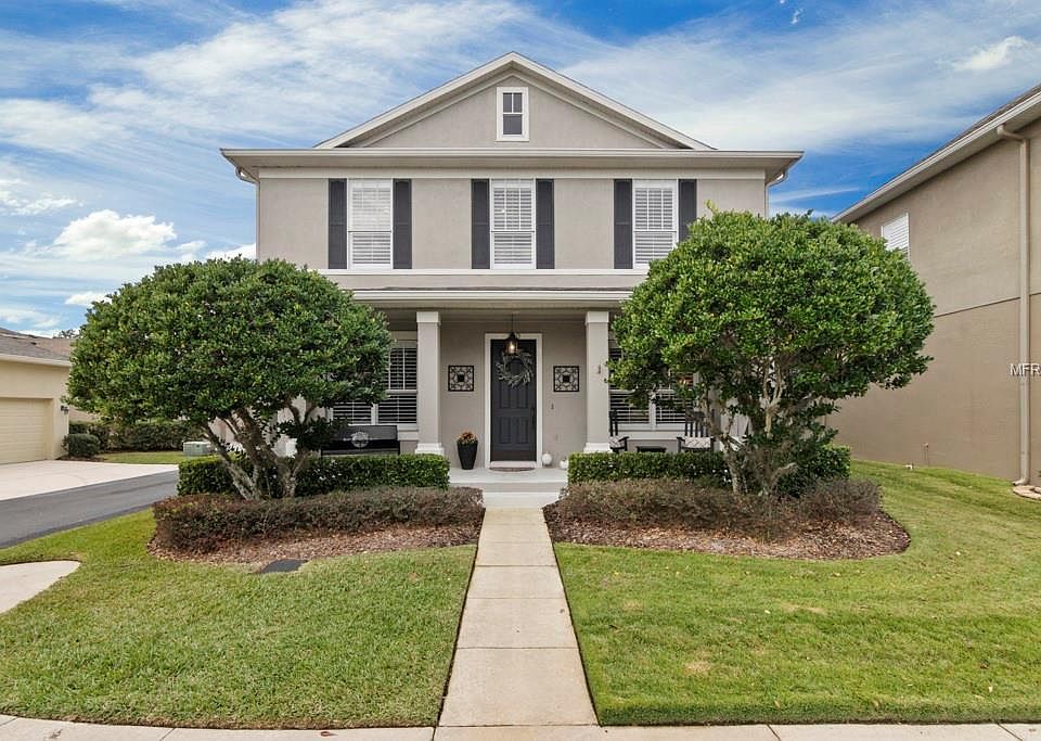1st image of 300 Balfour Dr