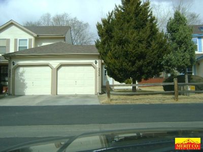 2359 Lexington Village Ln, Colorado Springs, CO, 80916