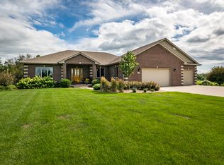 318 Maple Blvd, Wilton, IA 52778