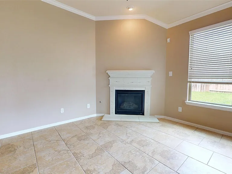12314 Meadow Breeze Dr — Photo 10