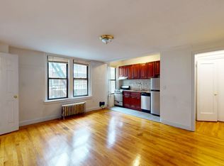 321 E 54th St APT 6G, New York, NY 10022