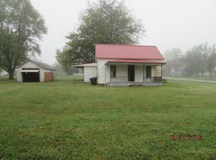 201 S Walnut St, Fairland, OK 74343