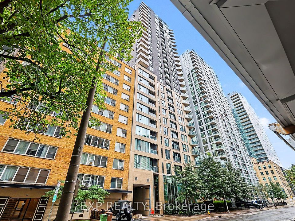 1st image of 40 Nepean St #2202