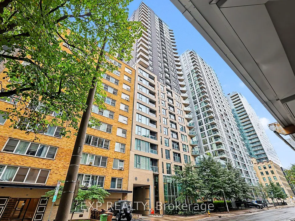 40 Nepean St #2202