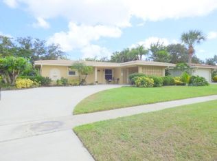 122 SW 7th Ave, Boca Raton, FL 33486