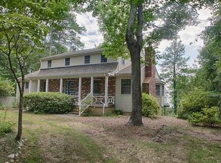 691 Crab Point Rd, White Stone, VA 22578