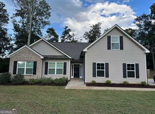 5240 Sandy Cross Rd, Carnesville, GA 30521