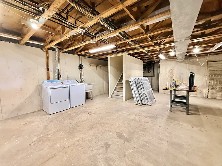 9148 Ellie Dr #1 — Photo 28