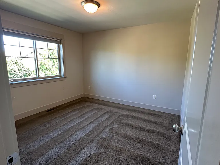 4435 Bembrick St — Photo 38