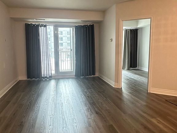 4th image of 234 Rideau St #506